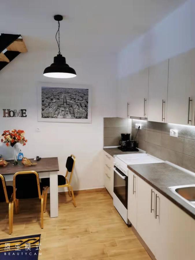 Special Home 71 D เทสซาโลนิกิ ภายนอก รูปภาพ