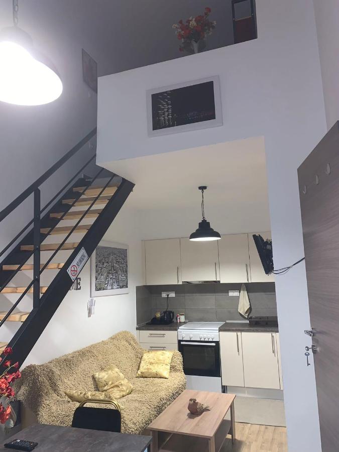 Special Home 71 D เทสซาโลนิกิ ภายนอก รูปภาพ